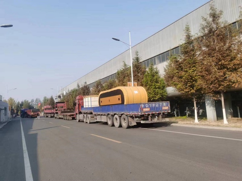 Errendimendu handiko altzairuzko kablearen zinta garraiatzailea Laoseko meatzaritza proiektura bidaltzeko prest